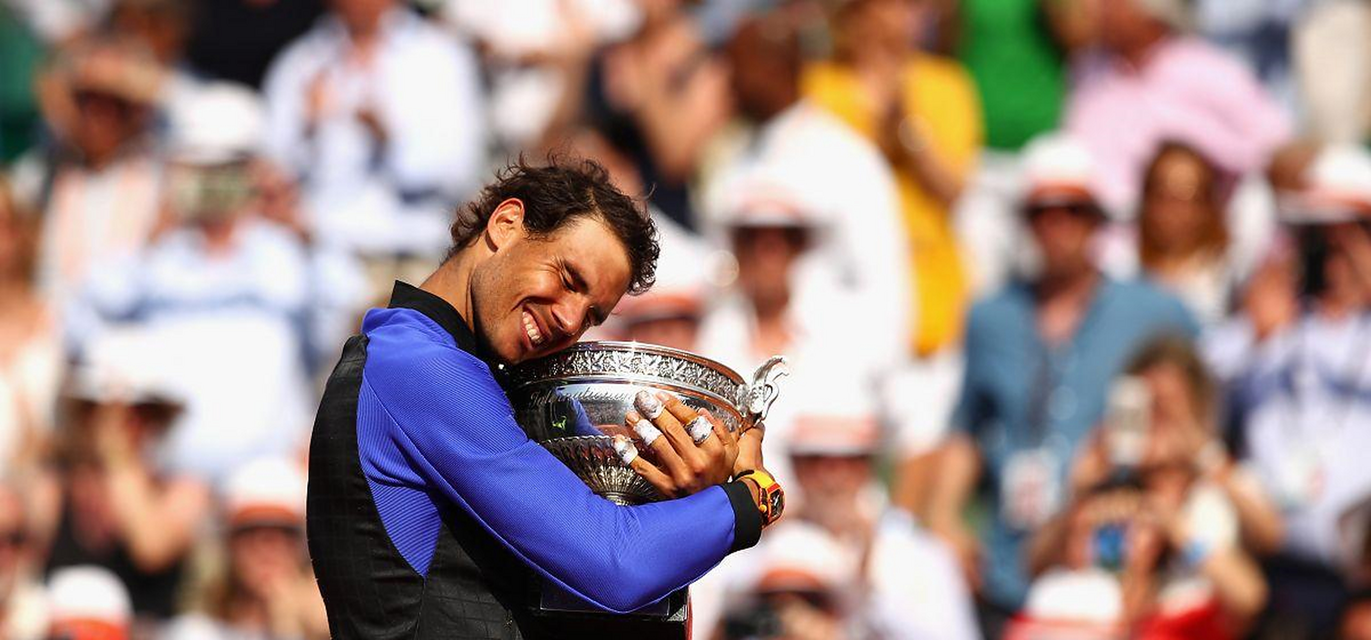 爱游戏在线-ATP总决赛轻取年终总决赛，纳达尔统治全场