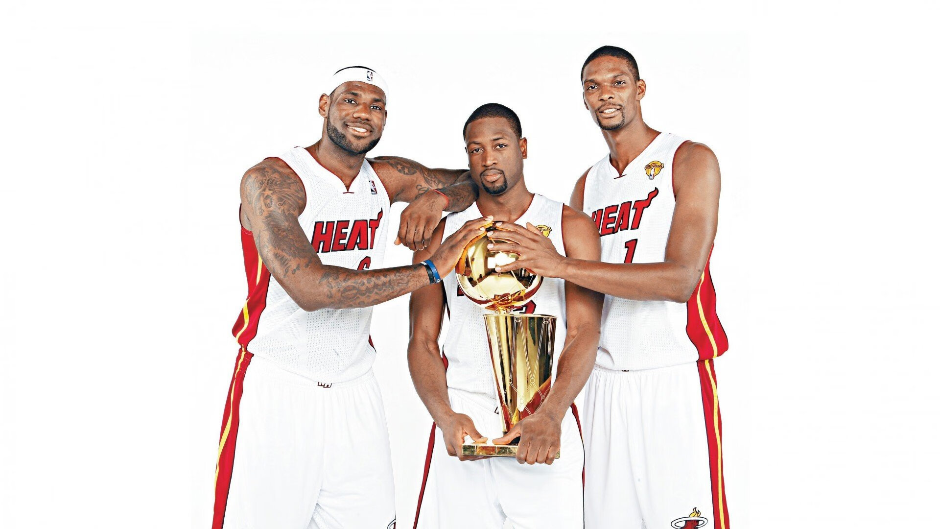 爱游戏体育-凯尔特人生死战取胜湖人，克莱成为关键先生