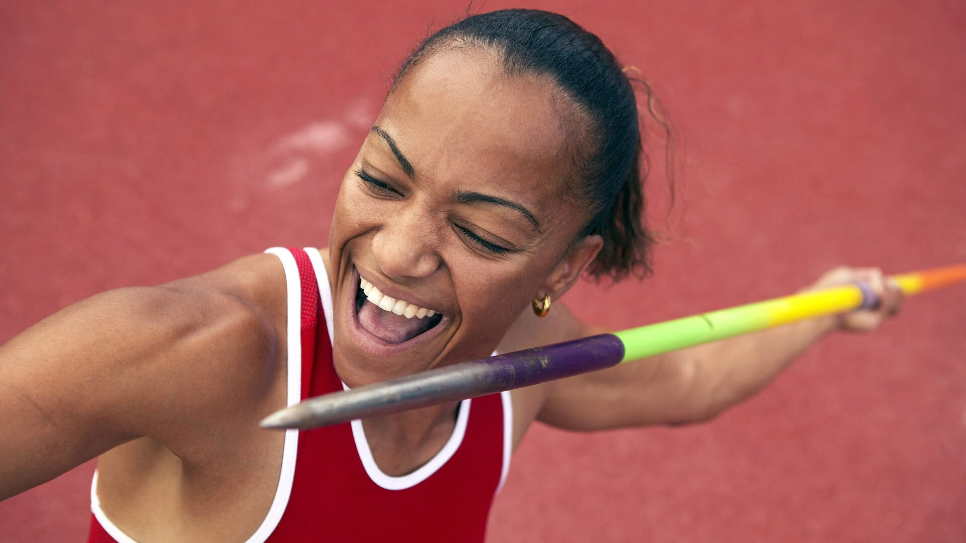 爱游戏tv-库里接管世界排名之战，上海队绝境突围猛龙，当东方坚韧遇上西方魔法