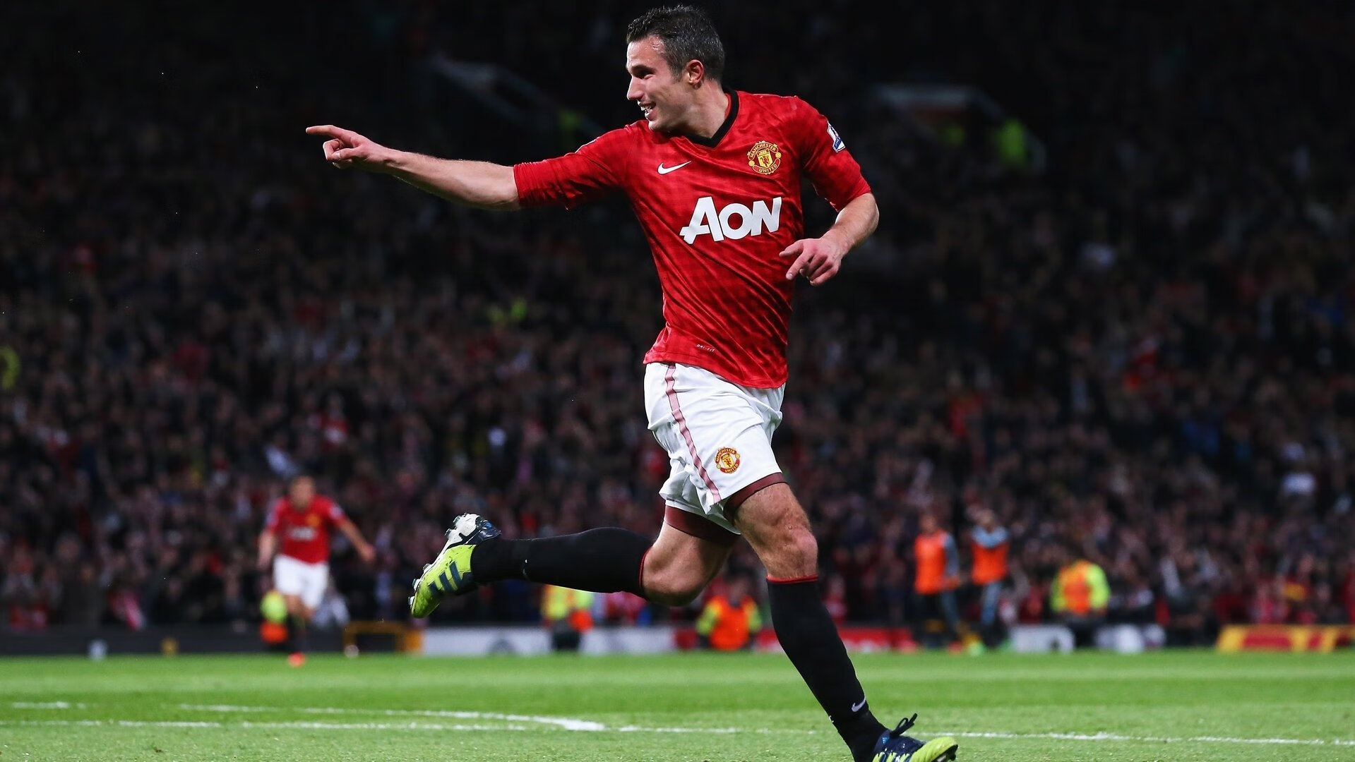 爱游戏大厅-当足球大脑降临NBA总决赛，法比尼奥如何成为跨界的胜负手